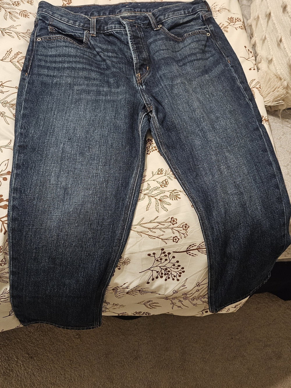 Old Navy Dark Blue Cropped Women's Jeans